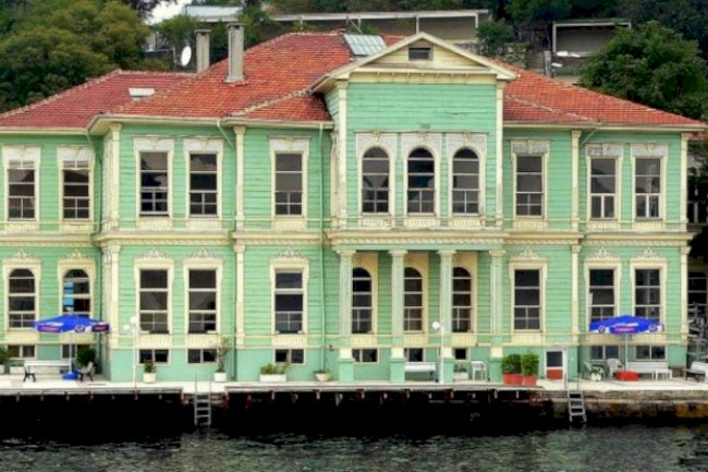 Особняк султана Хатидже – Ортакёй